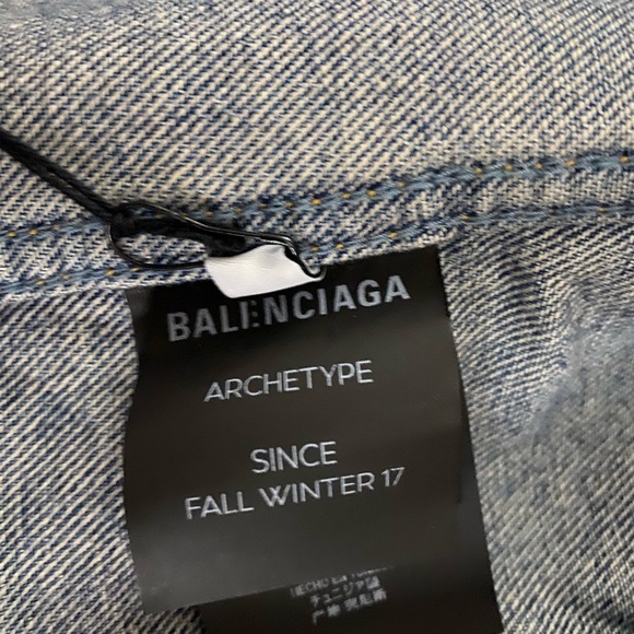 ღ Balenciaga women’s jeans jacket ღ - Picture 6 of 8